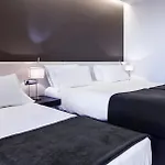 Diagonal Plaza מלון 4*