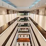 Diagonal Plaza 4*
