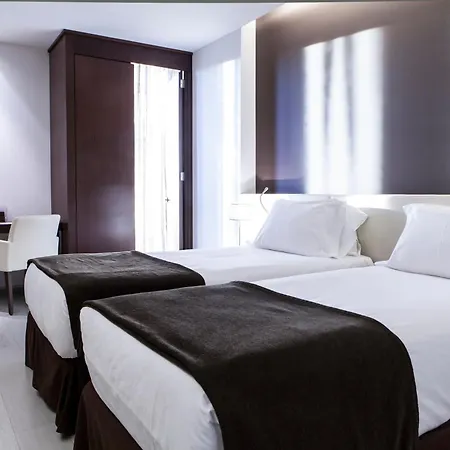 Diagonal Plaza Hotel