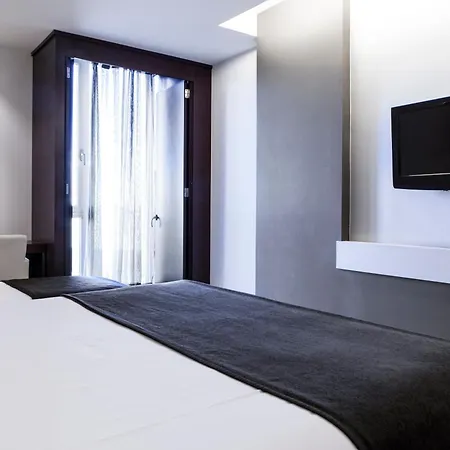 Diagonal Plaza 4* Zaragoza