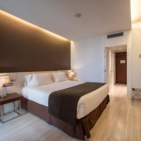 Hotel Diagonal Plaza 4*