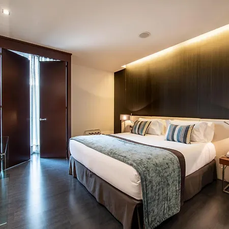 Diagonal Plaza Hotel 4*