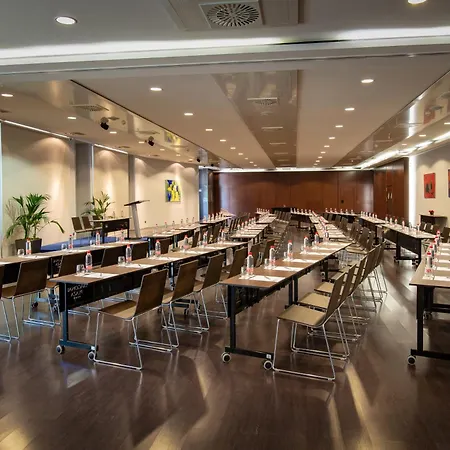 Diagonal Plaza Hotel