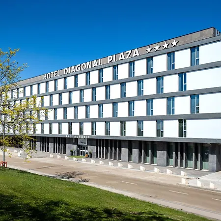 Diagonal Plaza 4* Saragossa