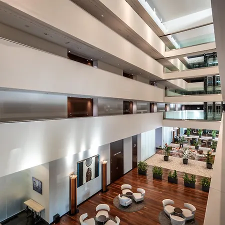 Diagonal Plaza 4*