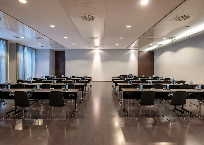 Hotell Diagonal Plaza Zaragoza