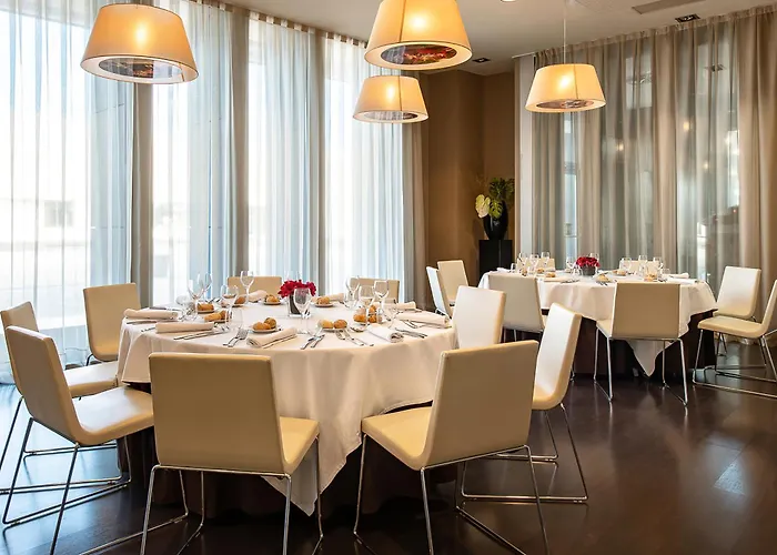 Hotell Diagonal Plaza Zaragoza