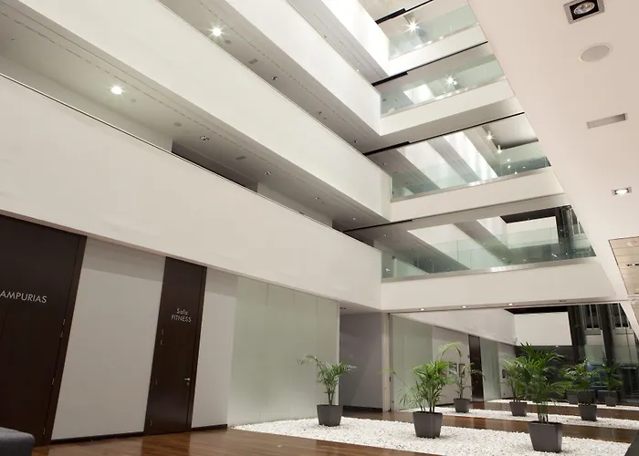 Diagonal Plaza Hotell 4*