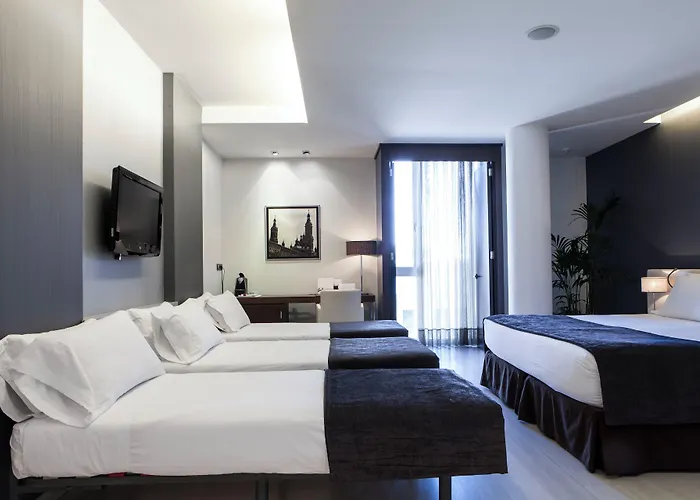 Hotell Diagonal Plaza 4*